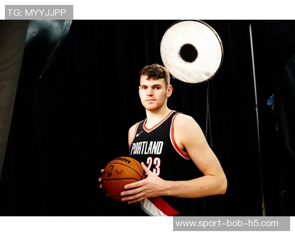 克林根三分命中率达到333成为联盟新趋势的代表